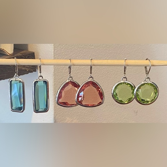 Vintage QVC Joan Rivers Classics Collection Lightweight Pastel Earrings - PINK - - Picture 3 of 5